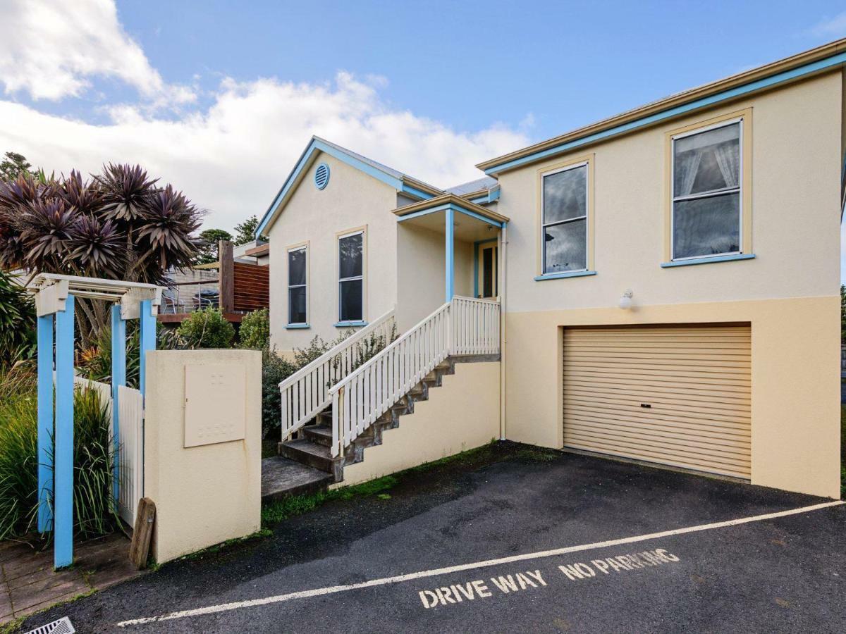 Beach Breeze Apartment Port Fairy Exterior photo